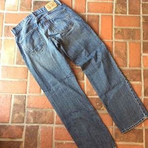 Levi's Jeans - Men’s Levi’s 559 blue jeans. 33 x 34 Levi's Jeans - Men’s Levi’s 559 blue jeans. 33 x 34